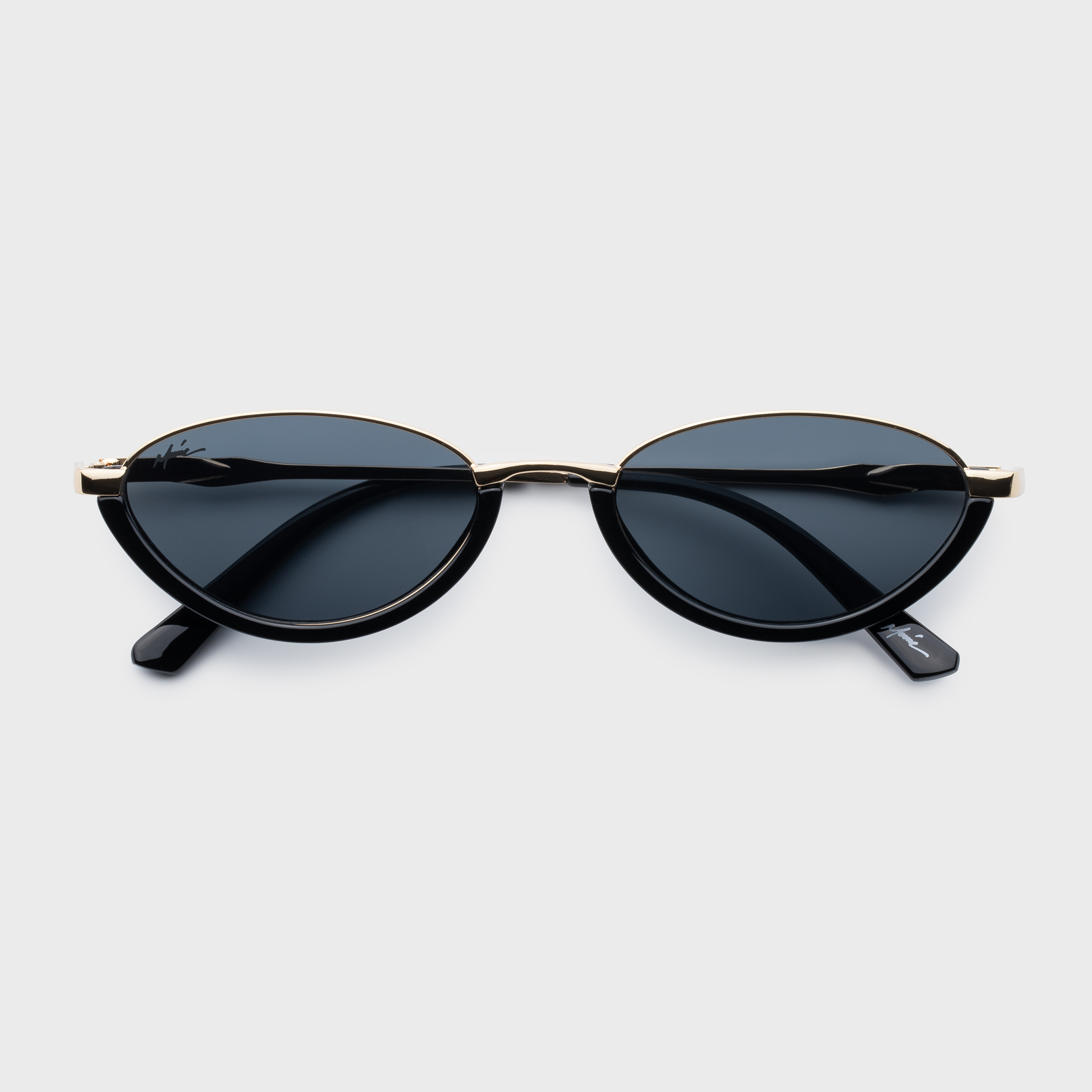Feature Black-Gold