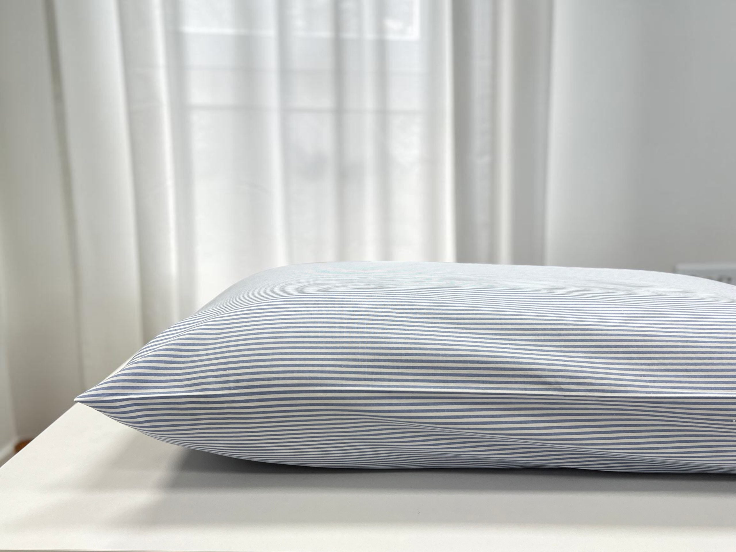 Jastučnica Plava boja 40x60cm 100% pamuk Dezen Horizon