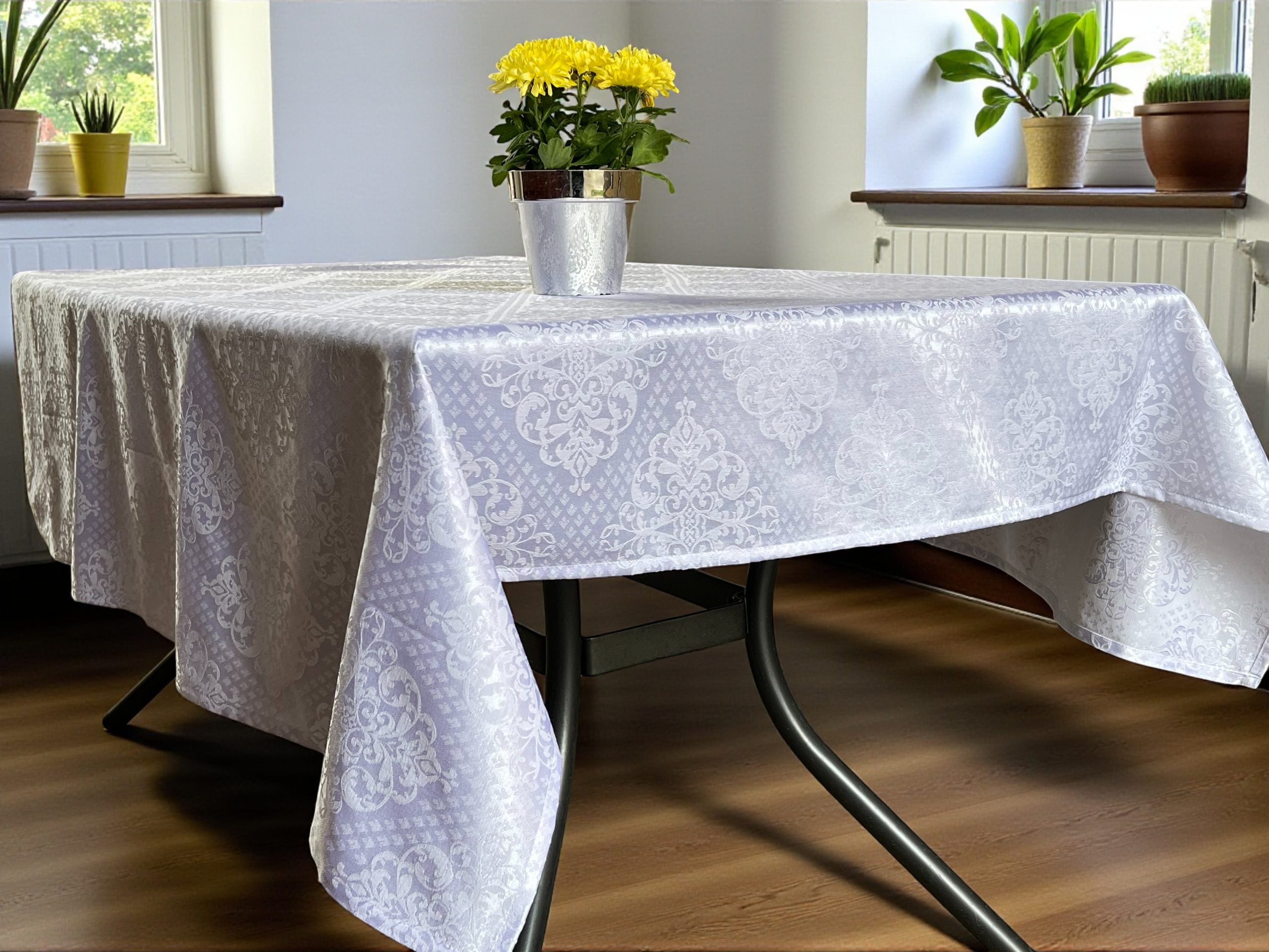 Stolnjak Kitchen Nova 150x160cm Bela boja C9