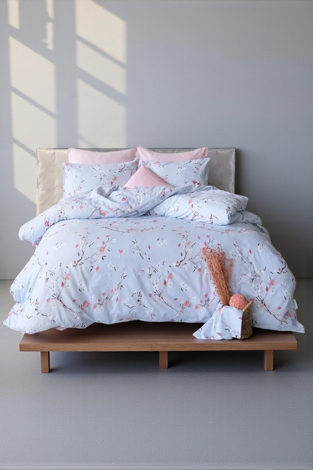 Komplet set posteljina Cotton 200x220cm Sakura Mavi - Francuski ležaj