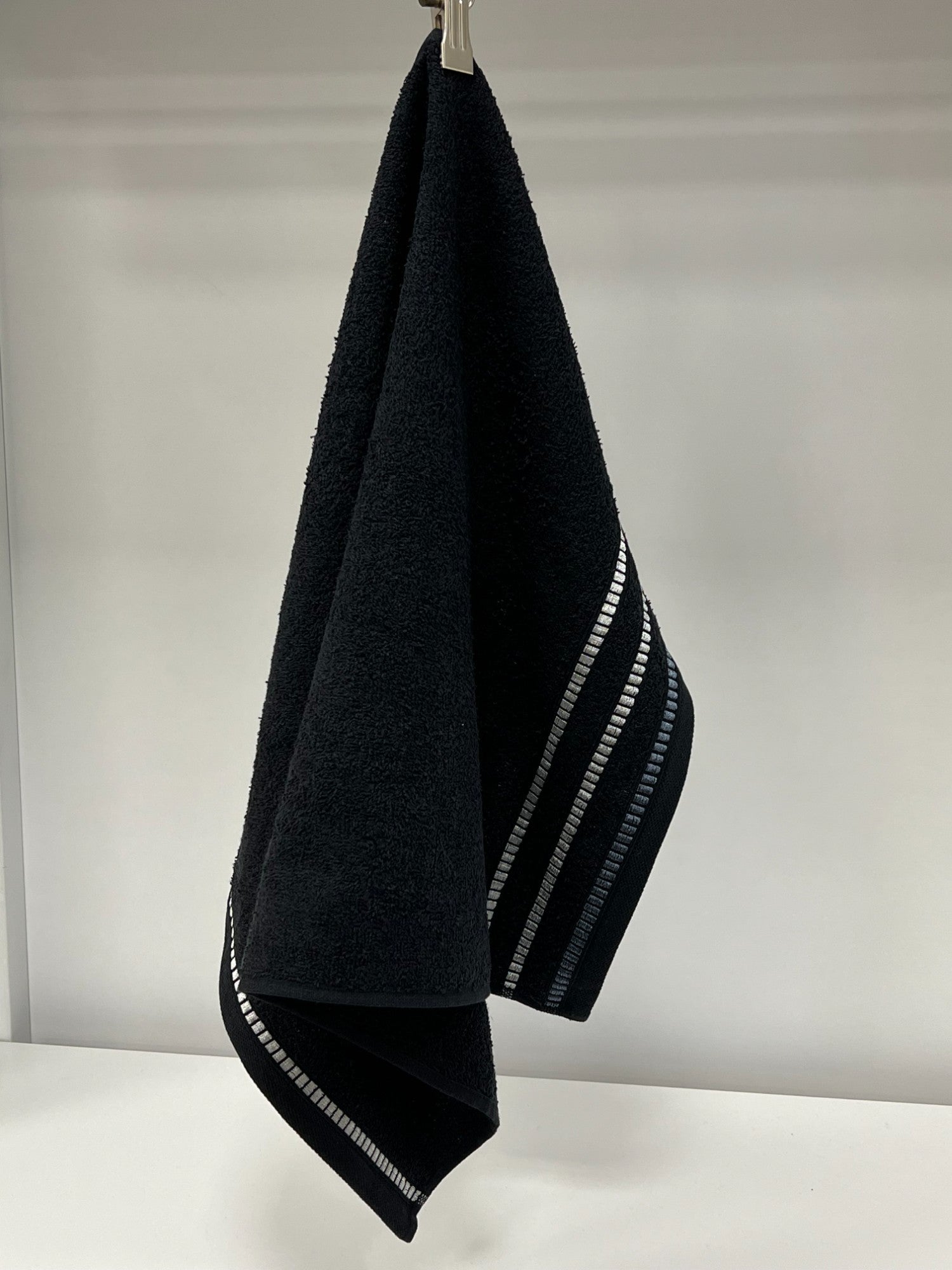 Peškir Stock 70x50cm S26 Dezen Crna boja
