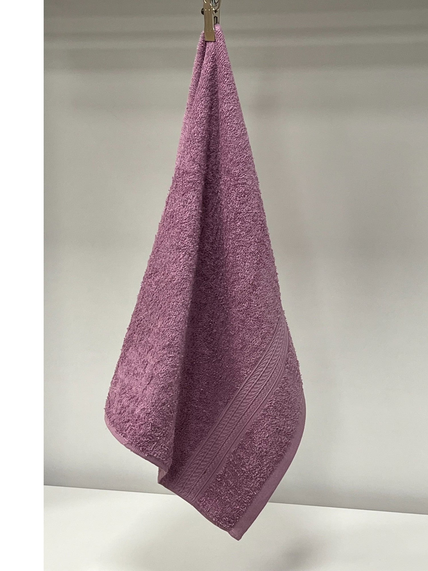 Peškir Stock 50x80cm S64 Dezen Ljubičasta boja