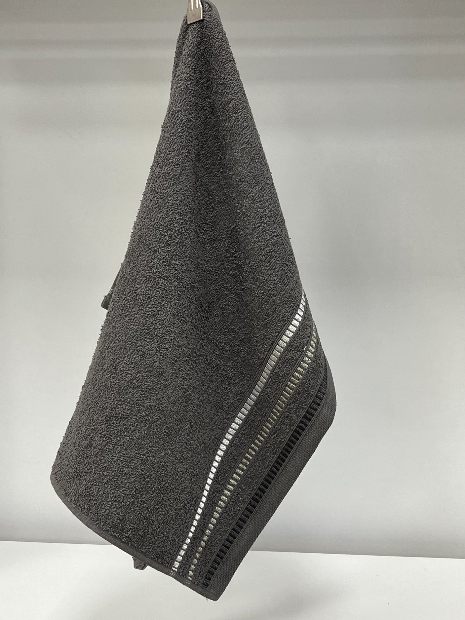 Peškir Stock 70x50cm S22 Dezen Siva boja