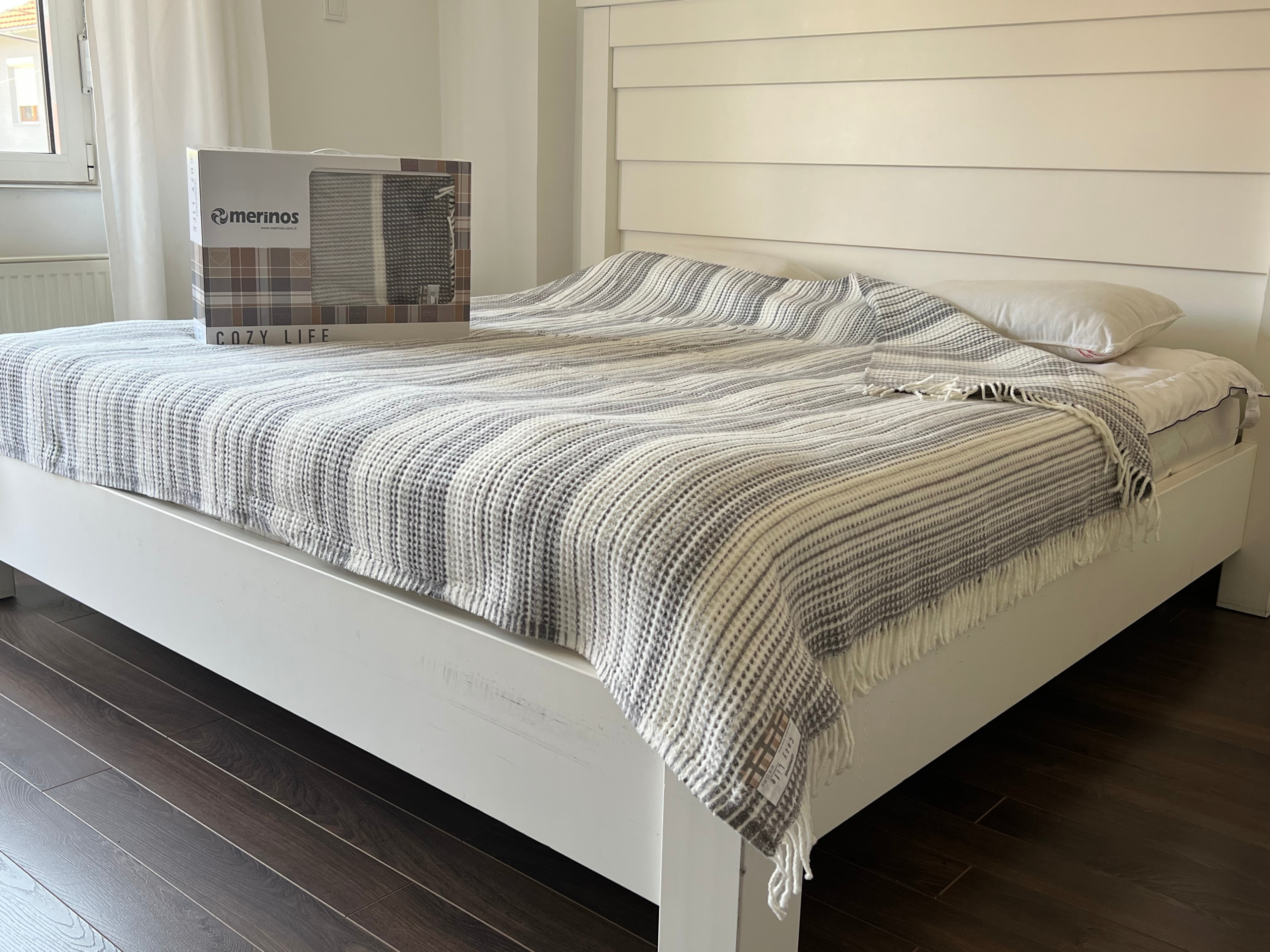 Ćebe Cozy Viktorija 150x200cm Dezen - Zeta Gri  Akril/Pamuk