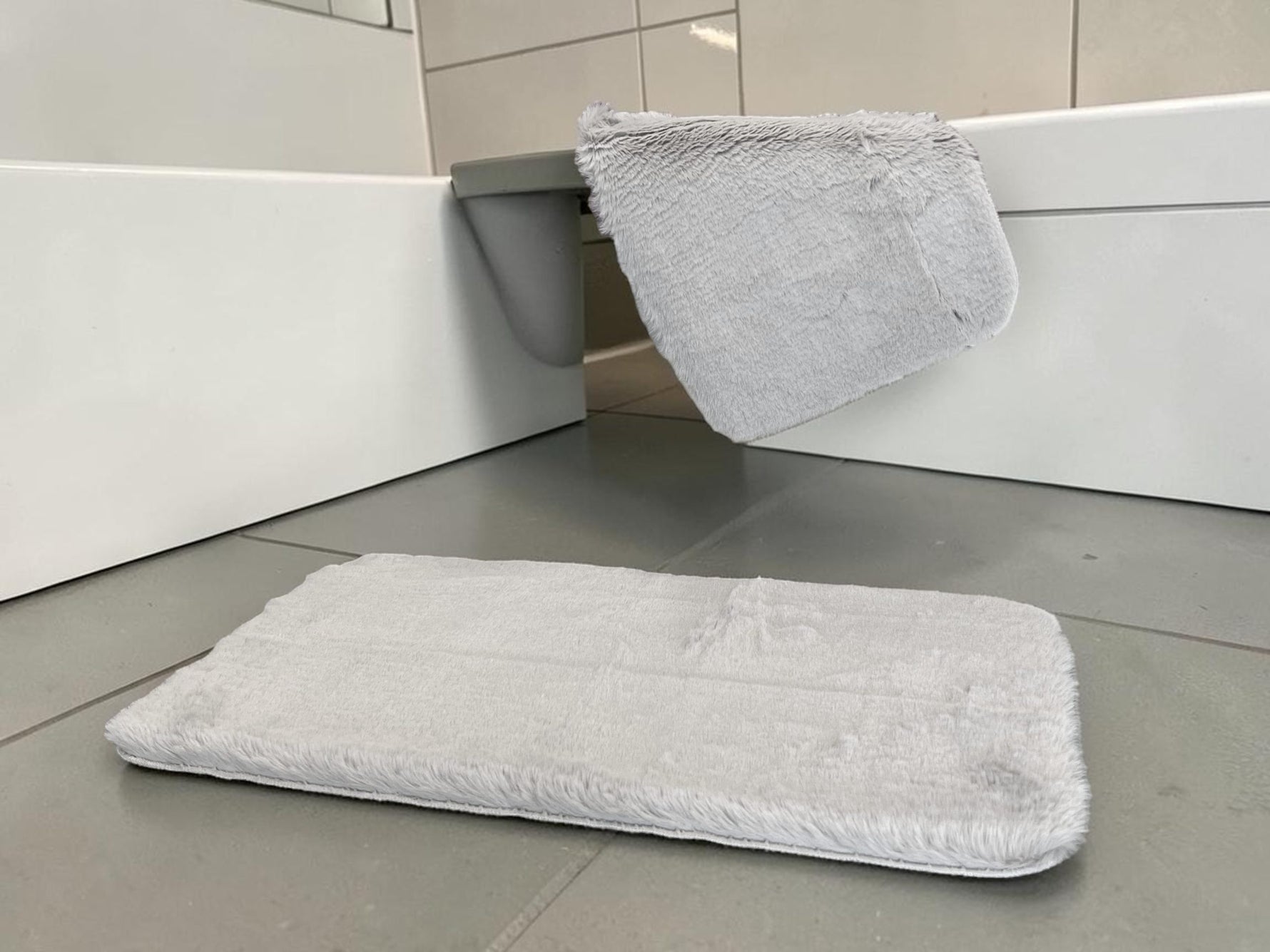 Kupatilski set prostirki – White