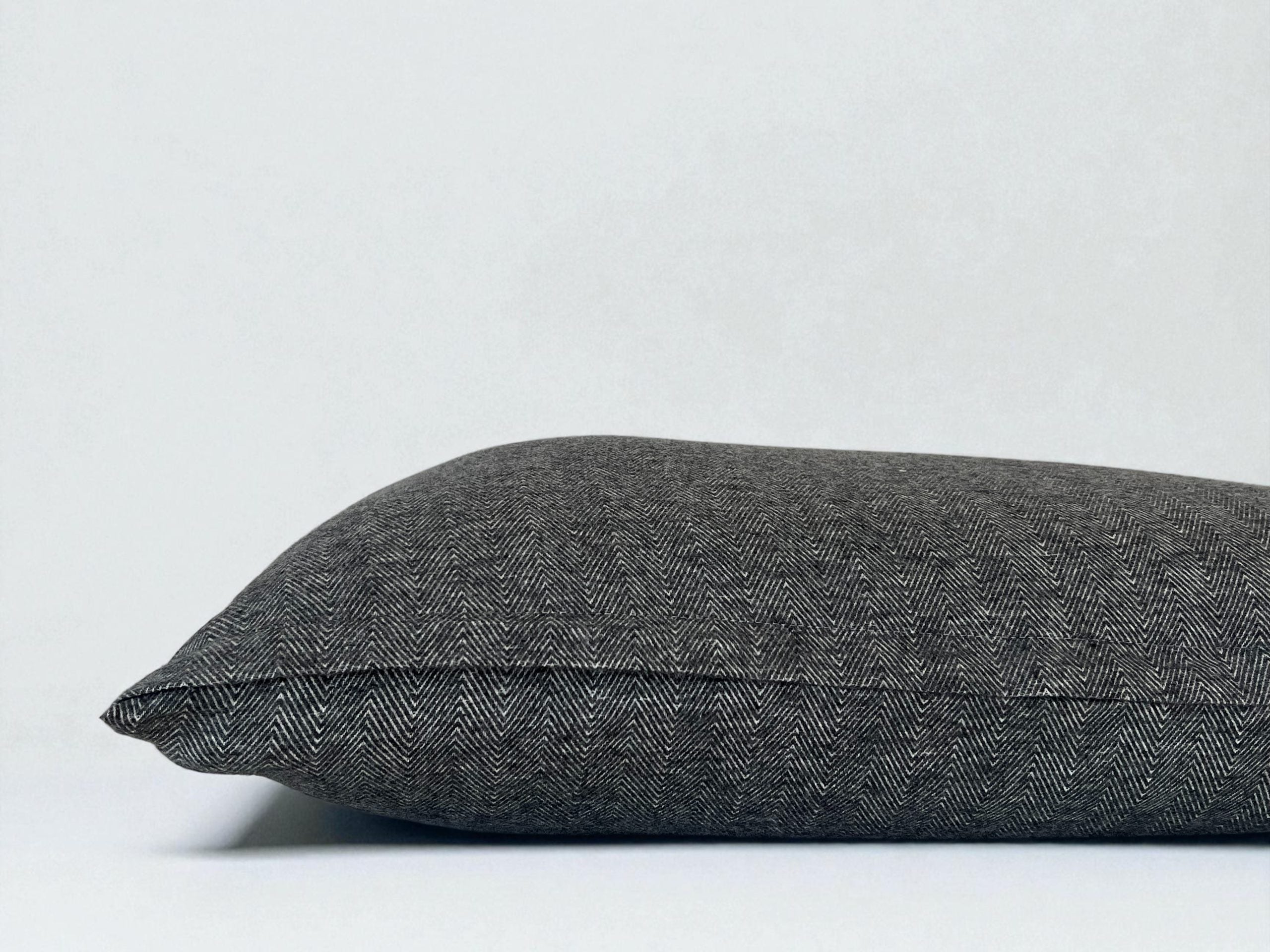 Jastucnica Flanel 40x60cm Riblja kost