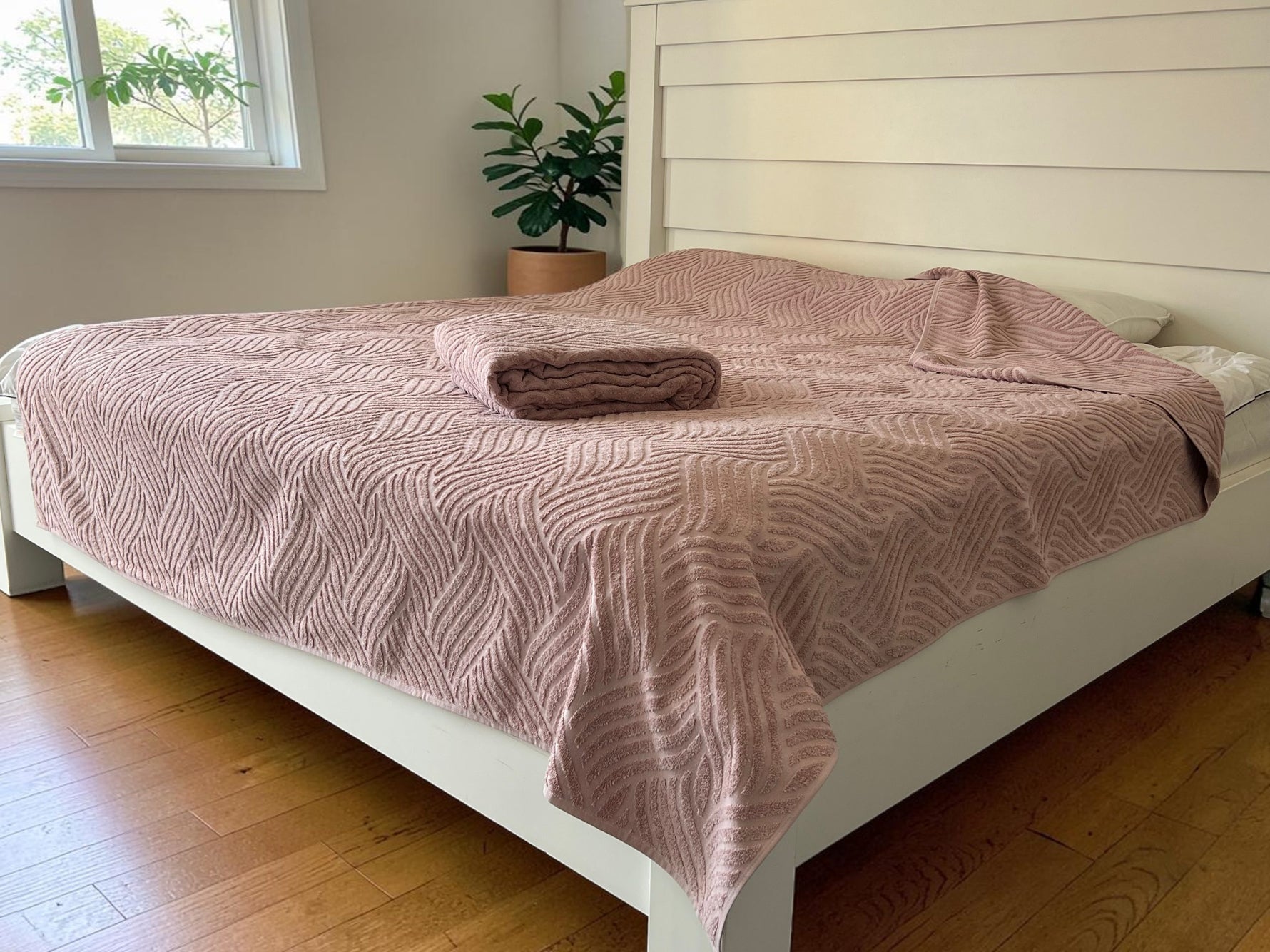 Letnji frotirni prekrivač - Sara - 200x240cm Roze boja