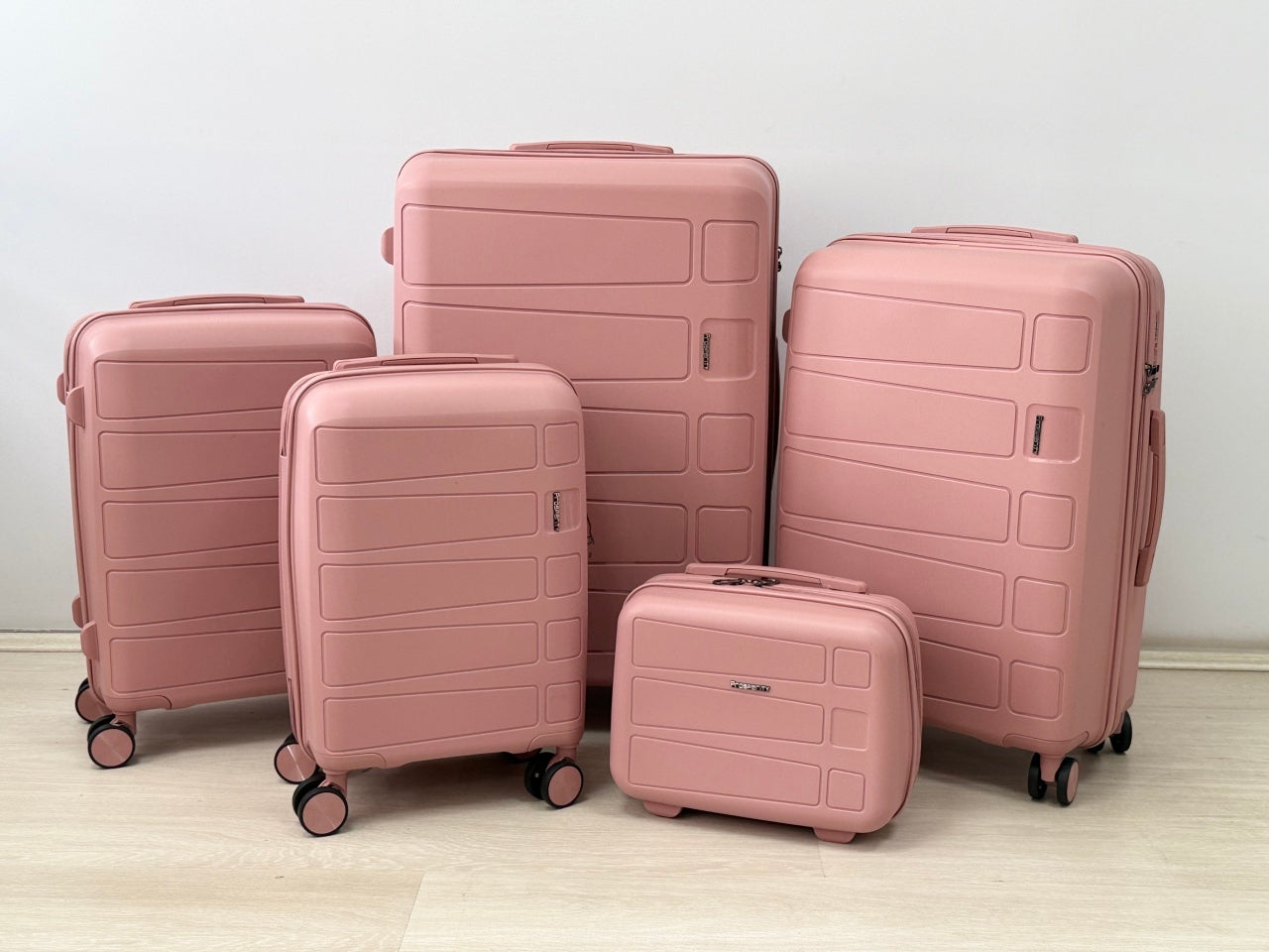 SET KOFERA WORLD 5/1 ROSE