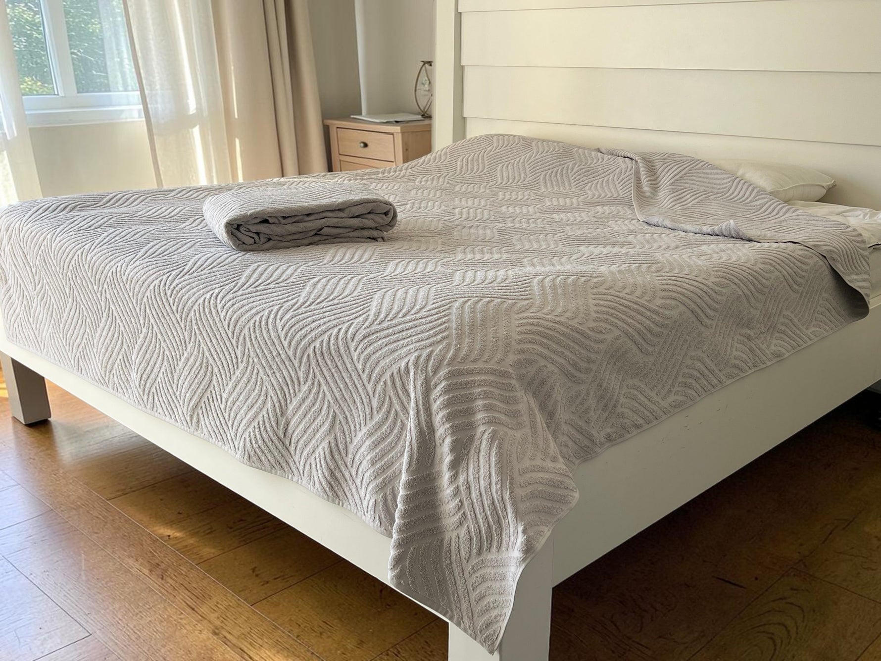 Letnji frotirni prekrivač - Sara - 200x200cm Siva boja