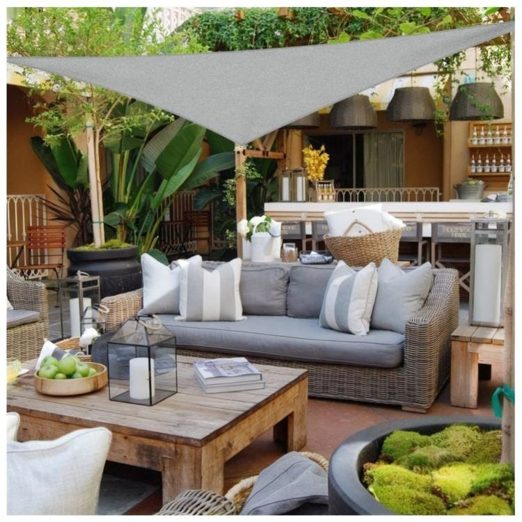 Solarno trouglasto jedro 4x4x4m Gray ModernHome