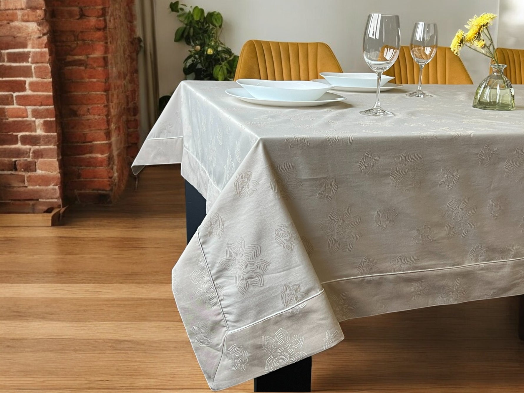 Stolnjak Nisan Svetlo Braon boja 160x300cm
