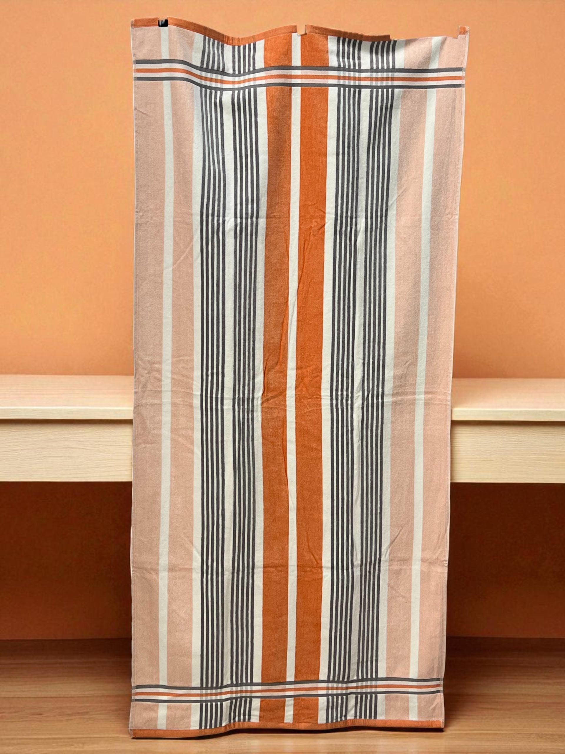 Plažni peškir – 100% pamuk – 150 x 70 cm VIK'S15