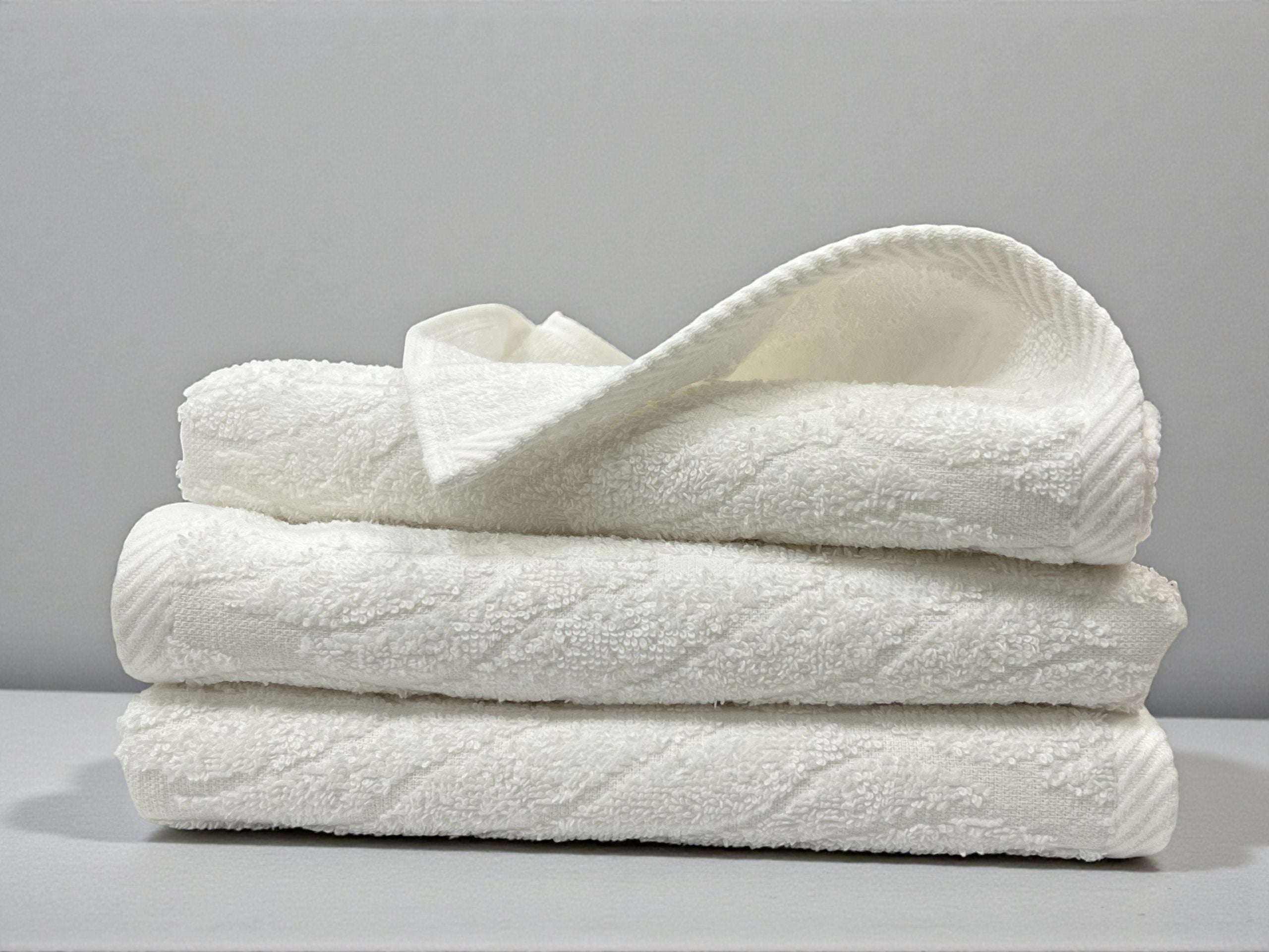 Peskir 50×100 cm – 100% Pamuk sa Žakard Motivom od Indijskog Pamuka White